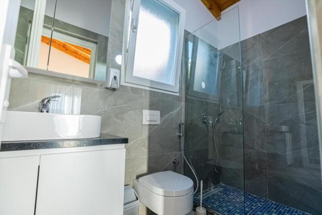 Vila Llano Vlorë 外观 照片