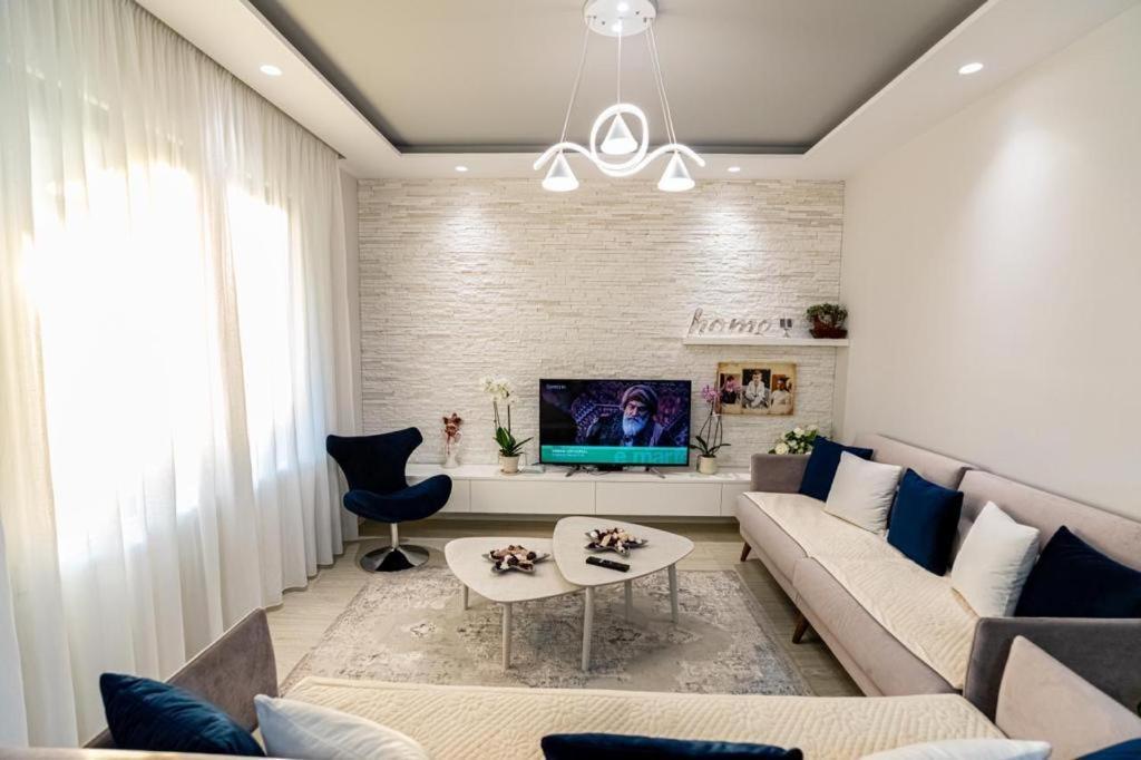 Vila Llano Vlorë 外观 照片